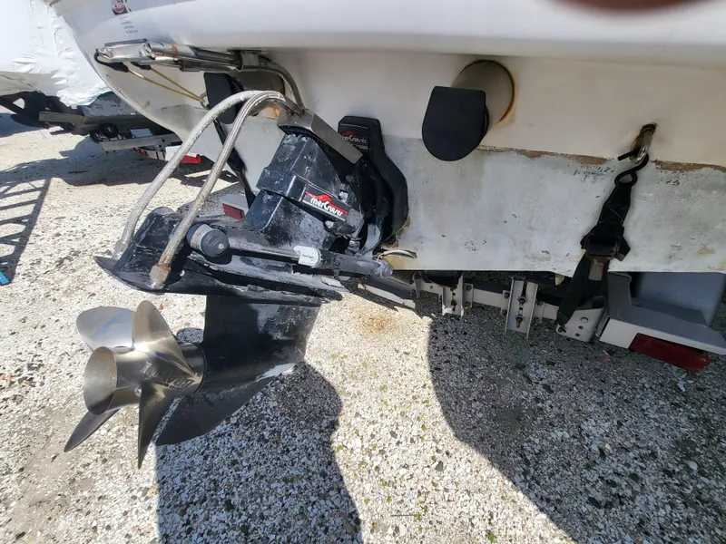 Donzi 22ZX 1997 - Marine Source