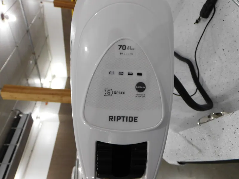 Slide: The Image of Close-up of Xpress H190B Riptide control panel, showing speed and battery indicators. - 13