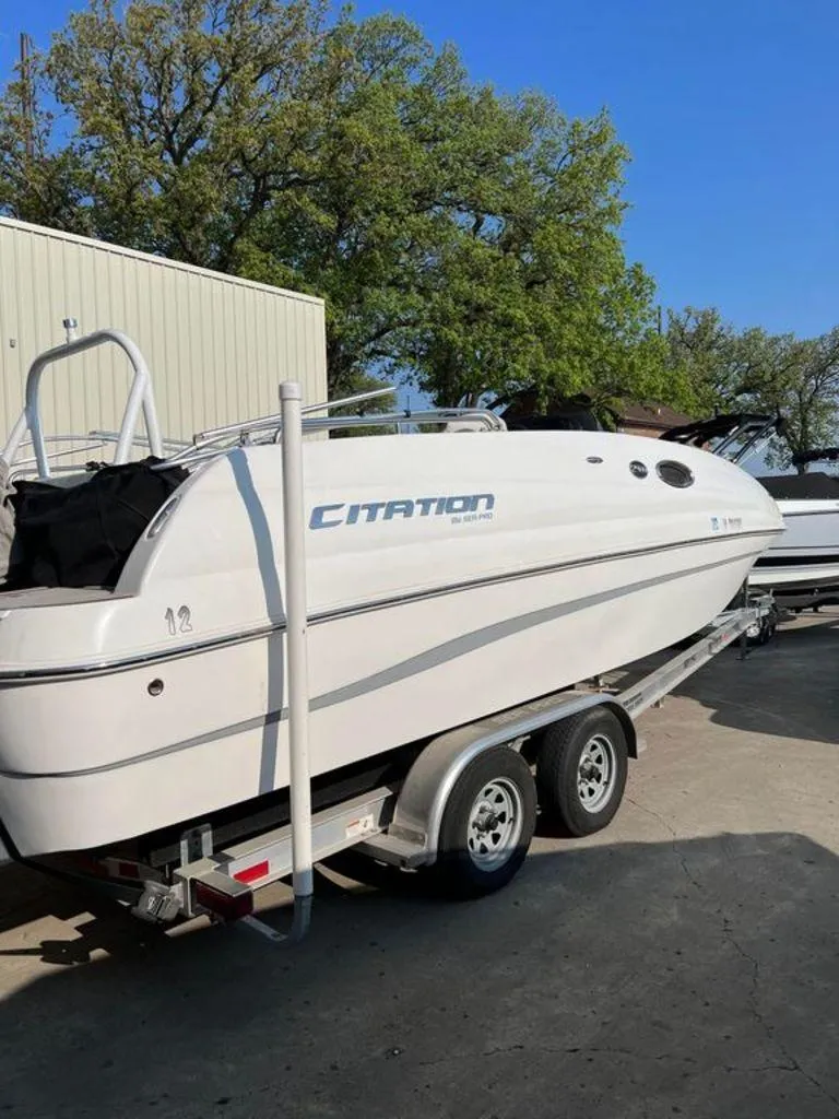 Slide: The Image of Sea Pro Citation 2400 2022 - 0