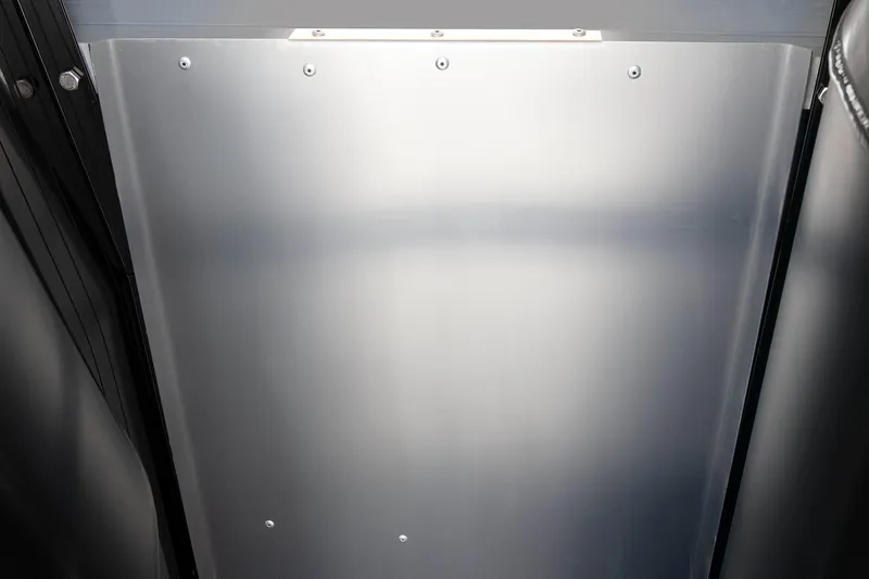 Slide: The Image of Regency 250 LE3 Sport 2023 - 43