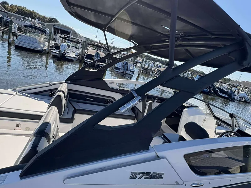 Slide: The Image of Yamaha 275 SE 2019 - 16
