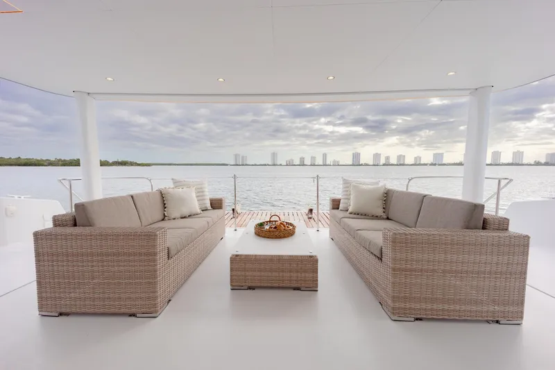 Slide: The Image of Two Oceans 555 aft deck seating - 29