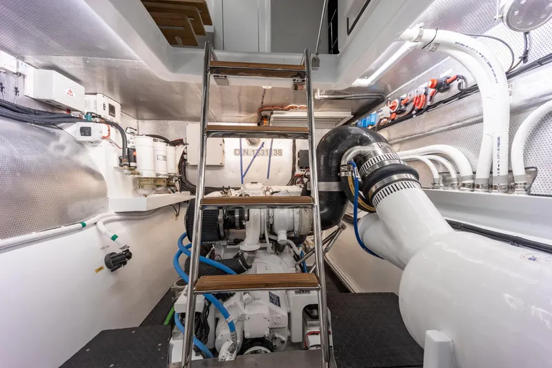 Slide: The Image of Two Oceans 555 Engine Room - 54