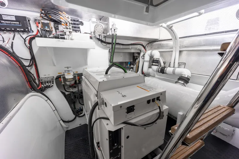 Slide: The Image of Two Oceans 555 Engine Room - 56