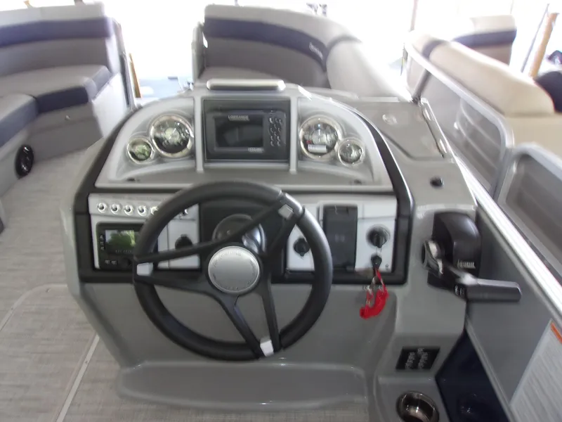 Slide: The Image of Berkshire CTS Series 24CL2 CTS 2023 - 6