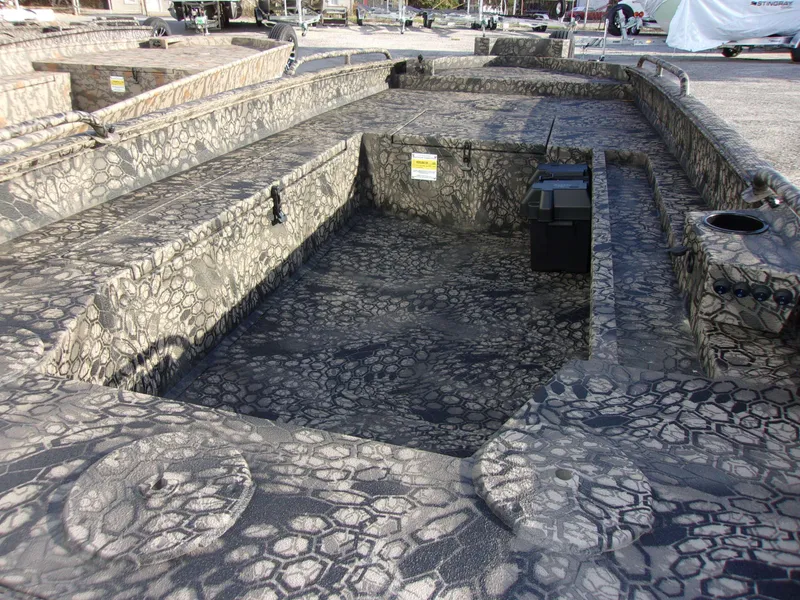 Slide: The Image of Legend Ambush Elite 1652 MD 2023 - 6