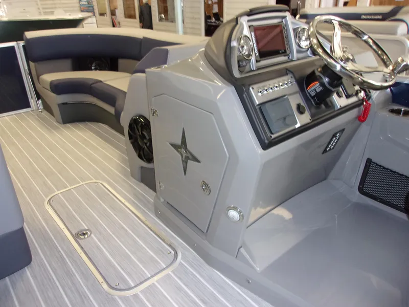 Slide: The Image of Berkshire STS Series 25RFX STS 2023 - 11