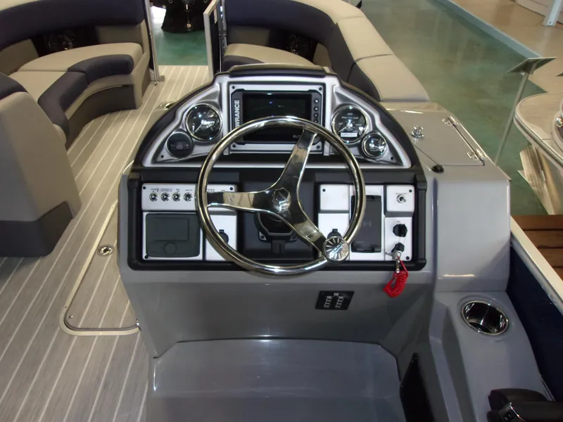 Slide: The Image of Berkshire STS Series 25RFX STS 2023 - 9