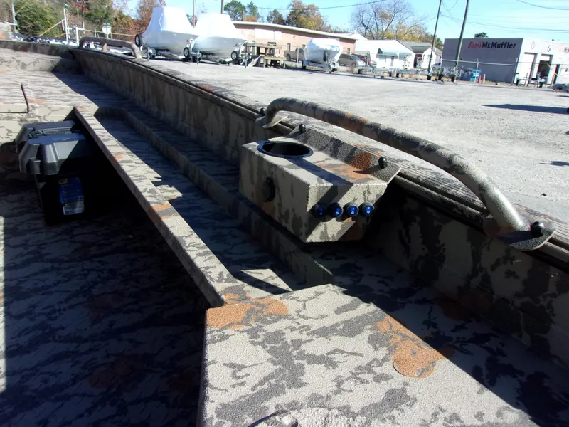 Slide: The Image of Legend 1652 MD Ambush 2023 - 6