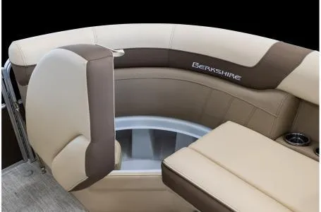 Slide: The Image of Berkshire CTS Series 24RFX CTS 2023 - 29