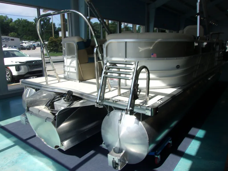 Slide: The Image of 2023 Berkshire CTS Series 24RFX pontoon boat in showroom. - 40