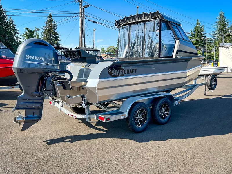 Slide: The Image of Stabi-Craft 2050 Supercab 2026 - 3