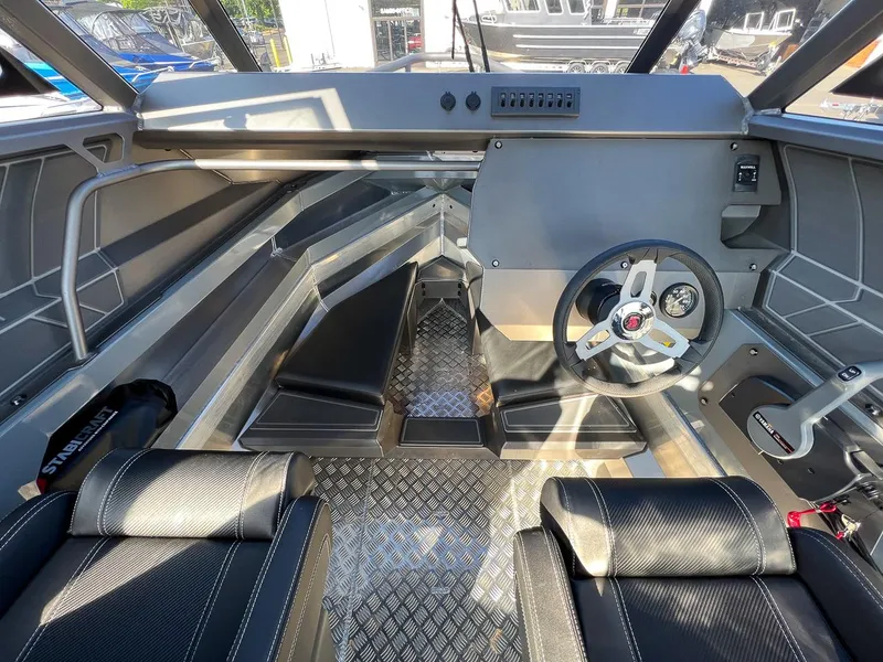 Slide: The Image of Stabi-Craft 2050 Supercab 2026 - 8