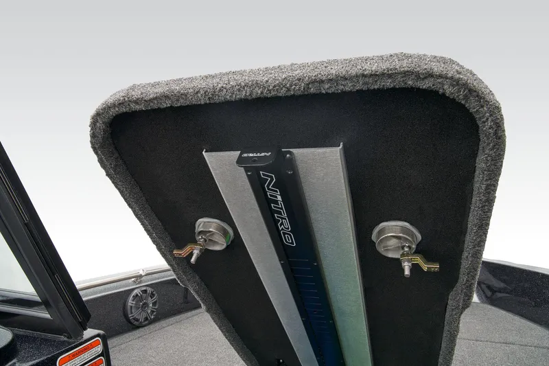 Slide: The Image of Nitro ZV20 Pro - 32