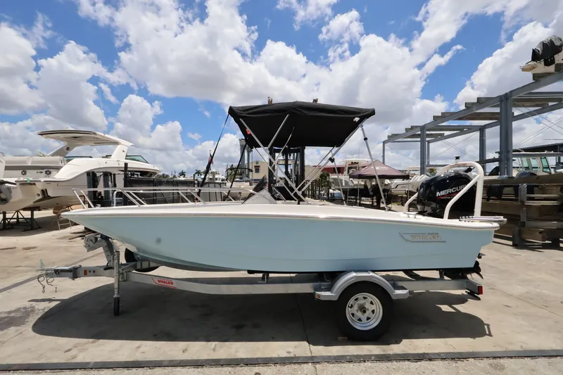 Slide: The Image of Boston Whaler 160 Super Sport 2027 - 1