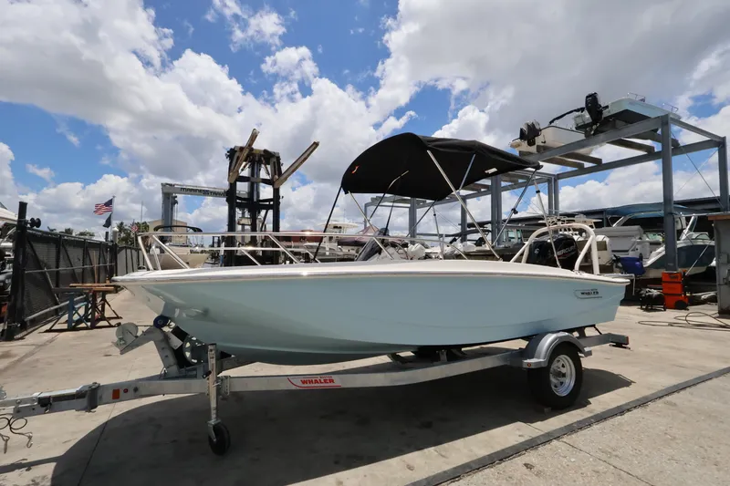 The Image of Boston Whaler 160 Super Sport 2027 - 0