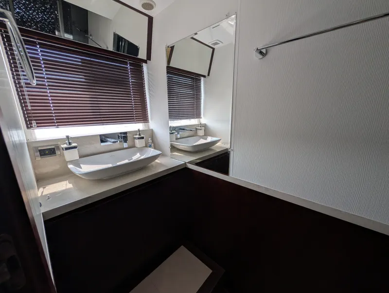 Slide: The Image of Galeon 640 FLY 2018 - 73