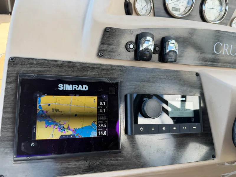 Slide: The Image of Harris 230 CRUISER 2020 - 35
