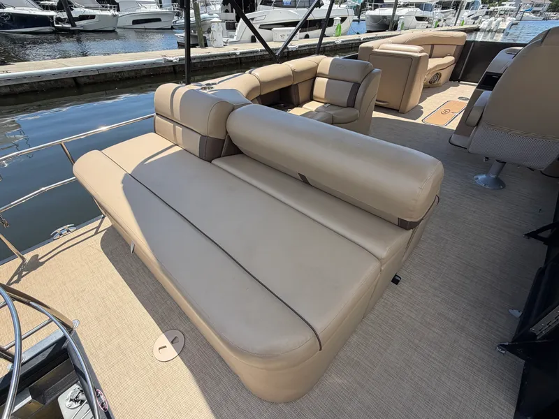 Slide: The Image of Harris 230 CRUISER 2020 - 22
