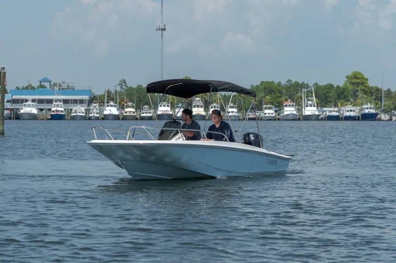 Slide: The Image of Boston Whaler 160 Super Sport 2027 - 7