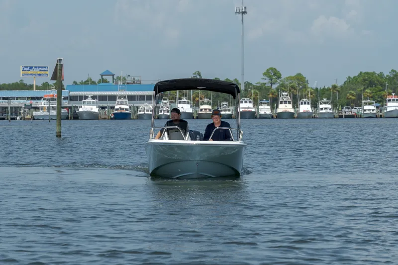 Slide: The Image of Boston Whaler 160 Super Sport 2027 - 6