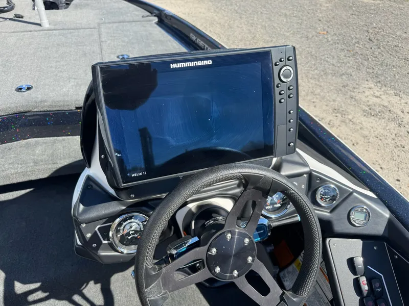 Slide: The Image of Skeeter ZXR20 2023 - 17