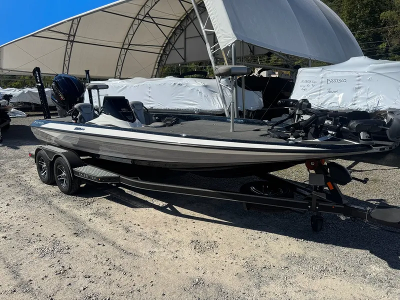 Slide: The Image of Skeeter ZXR20 2023 - 3