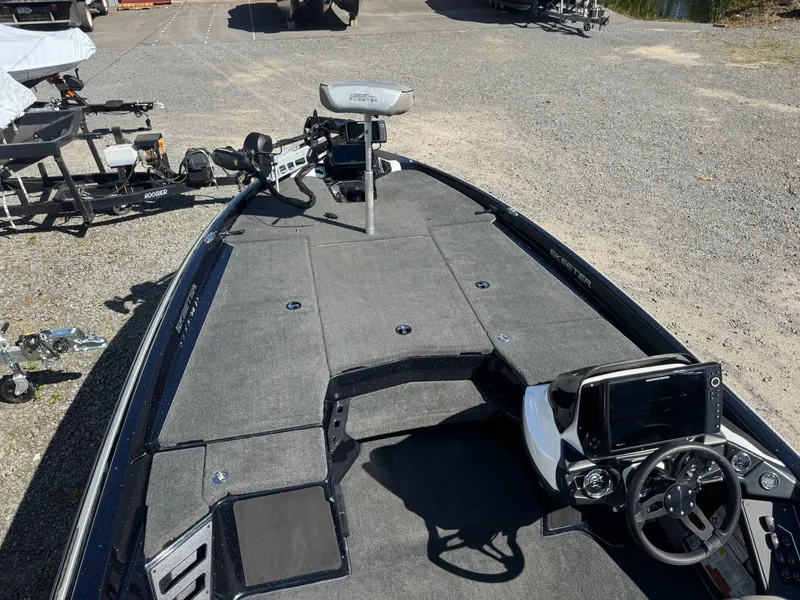 Slide: The Image of Skeeter ZXR20 2023 - 34