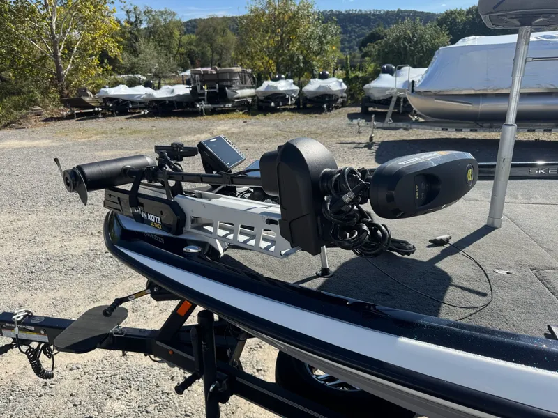 Slide: The Image of Skeeter ZXR20 2023 - 6