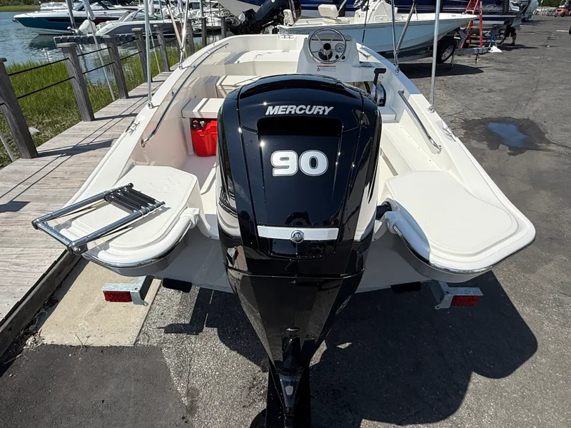 Slide: The Image of Boston Whaler 160 Super Sport 2027 - 5
