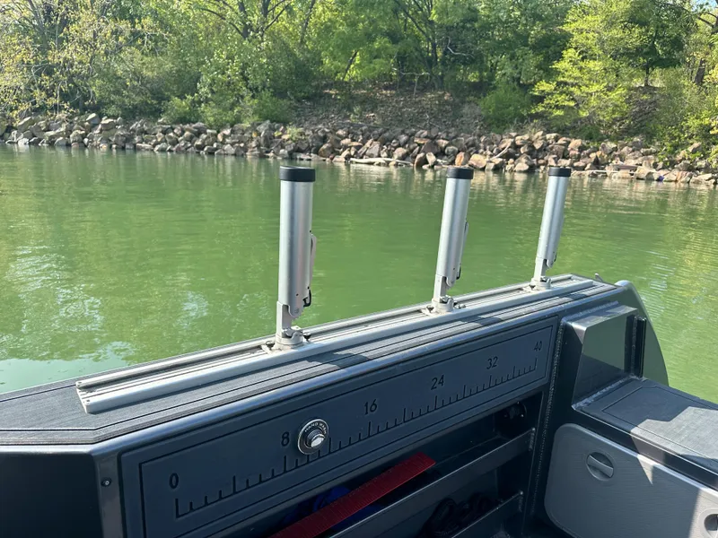 Slide: The Image of Starboard Side Gunnel - 20