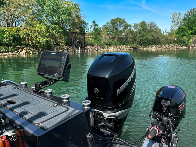 Slide: The Image of Mercury Motors with Rear Rod Holders and Station - 21