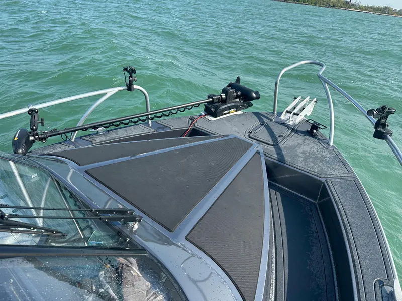 Slide: The Image of Rod Holders, Split Bow Rail, Minn Kota - 6