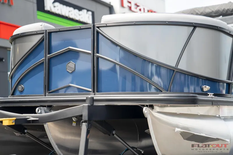 Slide: The Image of 2023 South Bay 525 3.0 Entertain 200HP pontoon boat at dealership. - 6