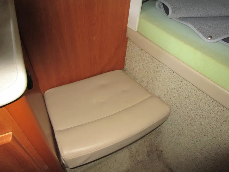 Slide: The Image of seat aft of v-beth - 39