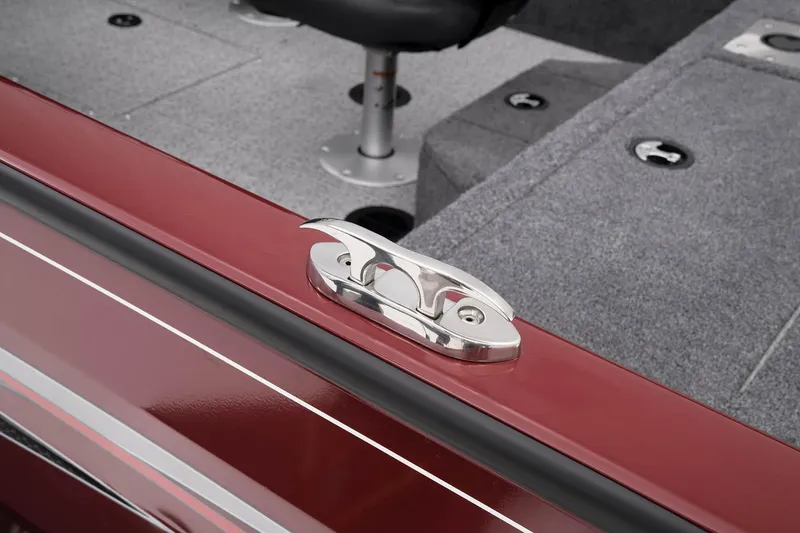 Slide: The Image of Tracker Pro Guide V-175 WT 2023 - 34