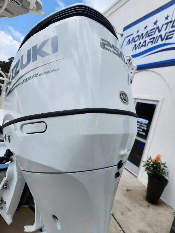 Slide: The Image of 2023 Sea Born FX24 Bay with Suzuki outboard motor at Moments Marine. - 10