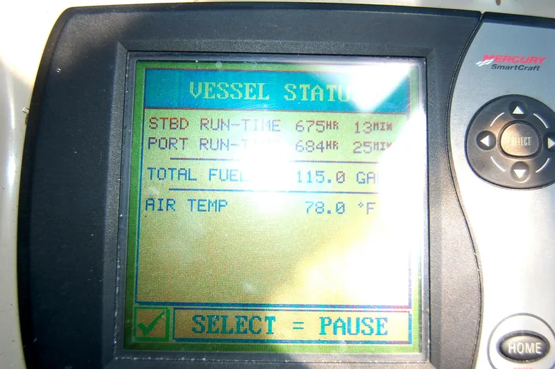 Slide: The Image of Sea Ray 390 Sundancer 2005 - 59