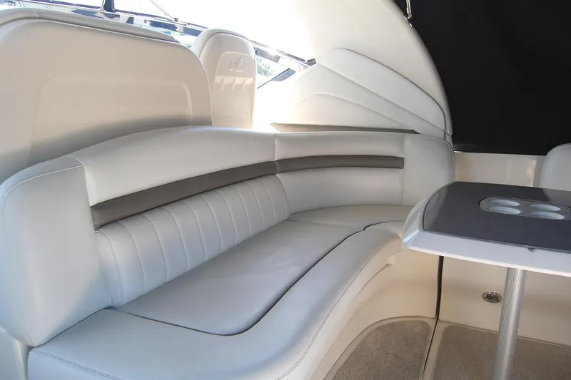 Slide: The Image of Sea Ray 390 Sundancer 2005 - 63