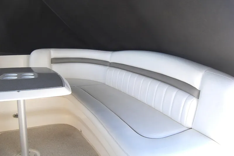 Slide: The Image of Sea Ray 390 Sundancer 2005 - 64