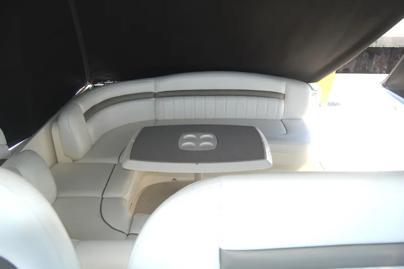 Slide: The Image of Sea Ray 390 Sundancer 2005 - 68