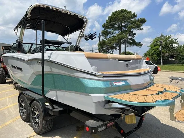 Slide: The Image of MasterCraft NXT24 2023 - 10