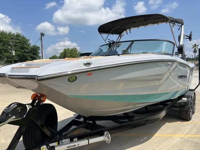 Slide: The Image of MasterCraft NXT24 2023 - 4