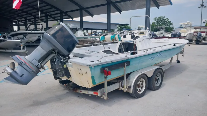 The Image of Blue Wave 2200 Classic 1996 - 1