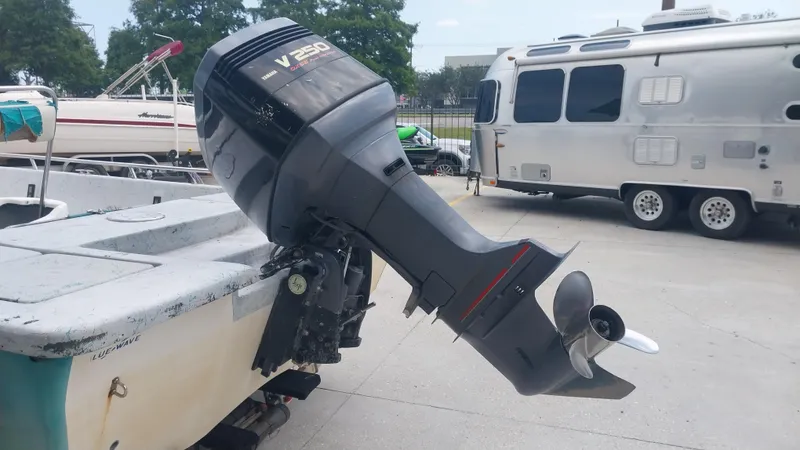 Slide: The Image of Blue Wave 2200 Classic 1996 - 10