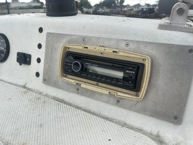 Slide: The Image of Blue Wave 2200 Classic 1996 - 13