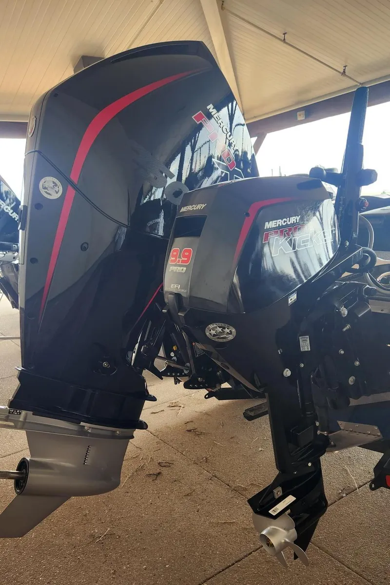 Slide: The Image of 2023 Nitro ZV20 Pro boat with Mercury outboard engines. - 6