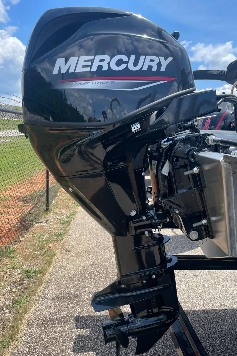 Slide: The Image of 2023 SunChaser Vista 16 Fish with Mercury outboard motor. - 10