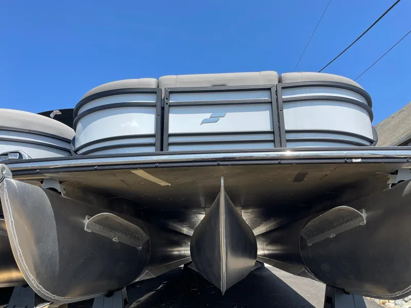 Slide: The Image of Starcraft MX 25 R DC 2023 - 13