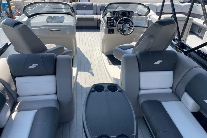 Slide: The Image of Starcraft MX 25 R DC 2023 - 6